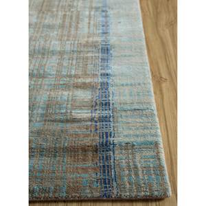 พรมไหมพรมและไหมไผ่ถักมือสีเบจและสีน้ำตาล รุ่น Kavi Unstring Srb(701) ลายแบบนามธรรม เหมาะสำหรับห้องนั่งเล่นหรือห้องนอนวัยรุ่น - Product Image 4