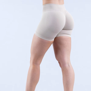 Pantalones cortos de Yoga de fitness de tres cuartos de nailon mate alto al por mayor, transpirables, sin costuras, cintura de tres secciones, diseño fruncido de levantamiento de cadera - Product Image 3