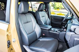 Nuevo SUV Todoterreno de Tamaño Completo 2024, Estilo Premium de Primera Edición con Capacidad 4X4 Robusta, Sin Accidentes - Product Image 2