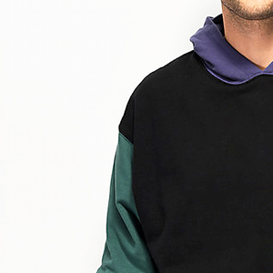 Sudadera con capucha negra para hombre con colores personalizados, sudaderas con capucha bordadas con serigrafía a granel para invierno - Product Image 3