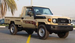 Camioneta pickup usada Toyo-ta 4x4 Mini Bus Toyo-ta Camioneta pickup diesel usada a la venta strong - Product Image 5