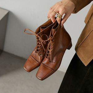 Nuevos Zapatos de Cuero Casuales de Negocios para Mujer, Invierno 2025 - Product Image 1