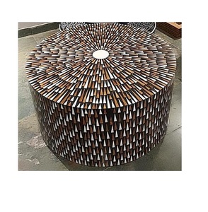 โต๊ะปลายด้านข้างที่ดึงดูดความสนใจของเปลือกหอยโมเสกฝังมุกแม่ลูกกลมสีน้ำตาลดีไซน์ไม่เหมือนใคร - Product Image 2