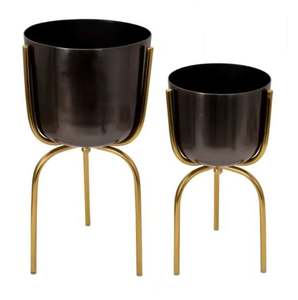 Macetas y Jardineras de Estilo Clásico en Color Negro Mate para Hogar y Jardín, Personalización al por Mayor, Macetero Cuadrado de Hierro de Tendencia - Product Image 1