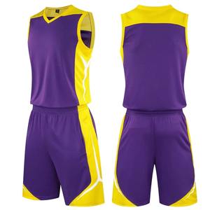 Conjunto de Uniforme de Baloncesto Deportivo Personalizable, Uniformes de Baloncesto de Alta Calidad para Hombre y Mujer, Ropa Deportiva - Product Image 3