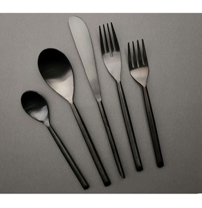 Couverts finis noirs personnalisés les plus populaires ensemble de couverts en acier inoxydable pour la décoration de la maison décor de mariage royal réglage de place - Product Image 1