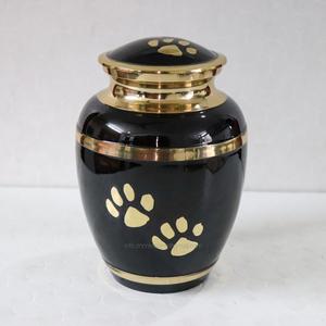 โกศทองเหลืองสำหรับสัตว์เลี้ยงทำมือแกะทำจากทองเหลืองสำหรับขี้เถ้าขี้เถ้าพร้อมโกศแกะสลักมือรูปอุ้งเท้าสัตว์เลี้ยง - Product Image 4