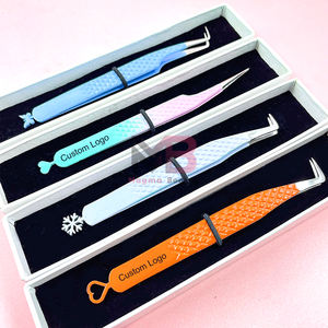 Pince à épiler pour cils Magma Beauty, en acier inoxydable à 90 degrés, anti-magnétique, avec pointe en fibre dorée nano-grip diamant, pour extensions de cils en volume - Product Image 3