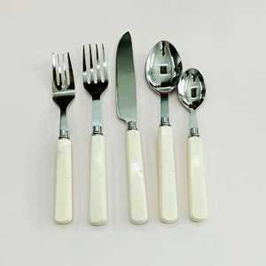 Service de couverts personnalisés en argent poli Portugal avec poignée en os de couleur crème ensemble de couverts d'ustensiles - Product Image 4