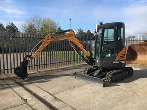 Miniexcavadora CX26C usada al por mayor para máquina Case en venta - Product Image 6