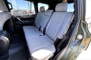 ใช้แล้ว lhd/rhd 2023 Lexus GX 460 AWD - Product Image 2