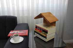 Soporte de Madera para Libros, Triangular, Marcador de Libros, Reposa Libros, Estante para Libros, Mesita de Noche - Product Image 6