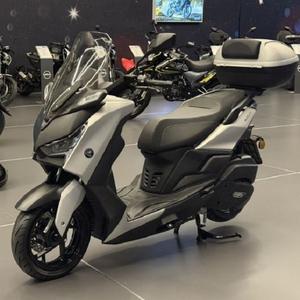 2026 VELOMAX 125 MAXI E-SCOOTER avec une vitesse maximale de >80 km/h - Product Image 4