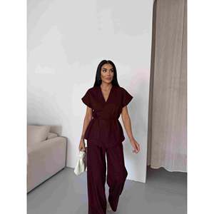 Conjunto de Chaleco de Algodón Mezclado Color Borgoña para Mujer de Mybeefashion, con Top sin Mangas y Pantalones a Juego, para Uso Casual y Diario - Product Image 2