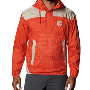 Chaqueta cortavientos de invierno personalizada de alta calidad para hombre con cuello con capucha 100% poliéster transpirable y de secado rápido - Product Image 1