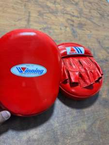 Winning Brand New Mitts for Training in orignal cow Leather Available in Every Colors on boxing forge 967 - Product Image 2