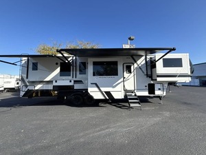 Se vende K-E-Y-S-T-O-N-E M-O-N-T-A-0-N-A 3-7-6-1-F-L usada del año 2026 - Product Image 5