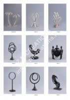 Sculpture de lapin de Pâques en aluminium, art moderne, artisanat en métal fait main, couleur personnalisable, décoration d'intérieur, centre de table