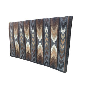 Selle de cheval en laine de Nouvelle-Zélande, style western, multicolore, doublure en laine de qualité supérieure, extérieur en fourrure de vison, tailles personnalisées, vente chaude - Product Image 1