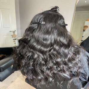 Venta al por mayor virgen crudo camboyano peruano brasileño pelo humano tejido paquetes cutícula alineados Natural suelta onda profunda elegante - Product Image 1