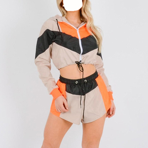 Costume coupe-vent léger personnalisé à fermeture éclair en nylon avec bloc de couleurs haut court coupe-vent ensemble de jogging court survêtement pour femmes - Product Image 1