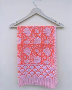 Sarongs multicolores imprimés pour femmes sarongs de plage imprimés à la main sarongs de plage en tissu voile doux paréo d'été cadeau pour elle - Product Image 2