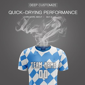 Ensemble d'uniformes de football pour hommes sur mesure La conception des fabricants pour l'entraînement sportif en plein air comprend un short et un maillot de football - Product Image 2