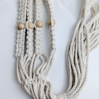 Porte-pot suspendu en macramé fait à la main pour décoration de maison et de jardin