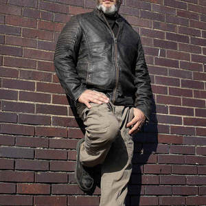 Chaqueta de cuero para motocicleta con triple costura de cuero gris desgastado sin cinturón clásico personalizado para hombre - Product Image 5