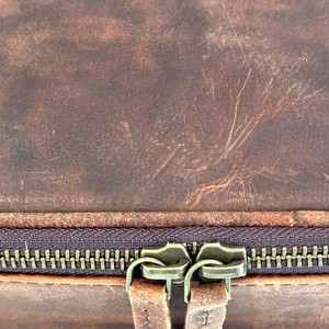 Custom Genuine Leather Travel Case Factory Portable Electronic Organizer Real Leather Pouch Accessories Travel Organizer <b>Bags</b> - Product Image 4