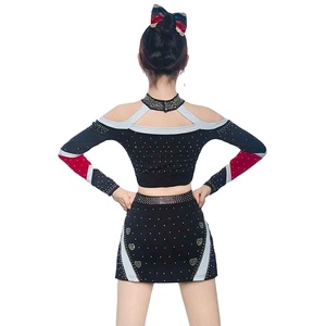 Uniforme de Animadoras de Alta Calidad con Mezcla de Spandex Transpirable y Detalles de Diamantes de Primera Calidad - Product Image 5