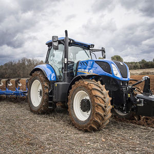 Tractor agrícola 4WD de estilo holandés de alto rendimiento con motor diésel y cargador para proveedores de maquinaria agrícola - Product Image 6