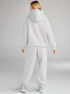 Chándal Deportivo para Mujer de Manga Larga Hecho en Pakistán, Diseño Personalizado con Logotipo, MOQ Bajo, Chándal Informal - Product Image 4