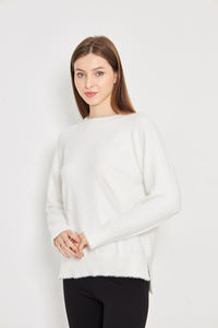 Suéter de punto extragrande suave peludo con cuello redondo para mujer - Product Image 4