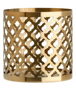 Portavelas Decorativo de Metal para Decoración Navideña, Portavelas para Velas de Té, Portavelas Redondo Dorado de Alta Calidad - Product Image 1