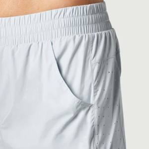 Plus lisse et plus doux 80% Nylon 20% élasthanne nuage gris hommes Compression doublé tissé Baggy entraînement court avec poches avant - Product Image 6
