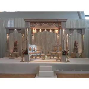 Fabricants de mandaps en bois Triveni pour mariage gujarati, incroyablement faciles à assembler, piliers triples, mandaps pour événements de mariage, Tennessee - Product Image 4