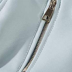 Veste en cuir de haute qualité pour femme avec col montant Logo personnalisé Saison d'hiver Toile faite à la main au Pakistan - Product Image 5