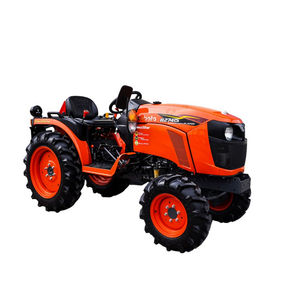 Used Japanese Tractor KUBOTA Farm Tractors 70HP 95HP 100HP 130HP 4x4 Wheeled Tractor for Sale... - Product Image 6
