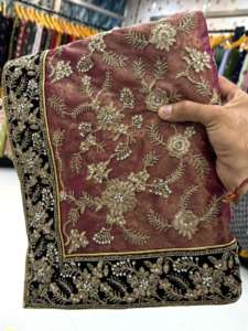 Sari en soie brodé de Zari lourd du fournisseur en gros travail ethnique indien de qualité supérieure pour les occasions de mariage et de fête - Product Image 5