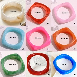 กำไลข้อมือยางเรซินรูปสี่เหลี่ยมสินค้าใหม่กำไลข้อมือแฟชั่นจากอินเดีย - Product Image 1