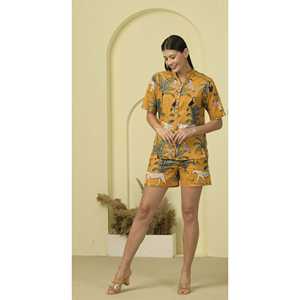 Ensemble de shorts skinny en deux pièces Jungle Joy Mustard, taille XS pour femme, vêtements d'hiver, MOQ 3 pièces - Product Image 2