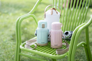 Meilleures ventes Bouchon intérieur amovible de qualité exceptionnelle mosh! Latte Flask 600ml Gobelet de pique-nique Bouteilles d'eau isolées sous vide - Product Image 5