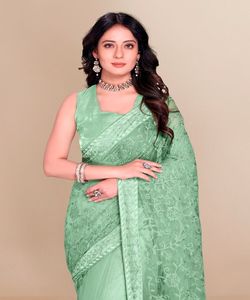 Kanchipuram Saree en soie Tenue de soirée Mariage indien Dernier créateur Banarasi Sari en coton et soie avec chemisier Vêtements pour dames Grossiste Apparelgarment - Product Image 2