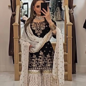 Top con aspecto de diseñador para fiesta-Plazzo y Dupatta con trabajo pesado de bordado - Product Image 1