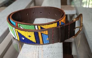 Cinturón con cuentas de cuero genuino occidental hecho a medida de la mejor calidad con diseño de tachuelas Fabricante Exportador de India mujer y hombre - Product Image 2