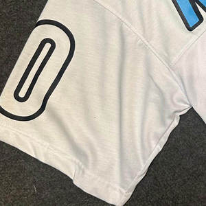 เสื้อยืดเจอร์ซีย์ผู้ชายคุณภาพสูงสำหรับฤดูร้อน แห้งเร็ว ระบายอากาศดี ผ้าตาข่าย คอวี ผสมสแปนเด็กซ์/โพลีเอสเตอร์ - Product Image 4