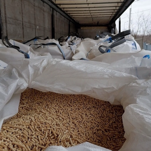 Pellets de Madera de Biomasa, Pellets de Aserrín, Pellets de Madera de Pino Clase ENplus A1, Alta Combustión, Bajo Contenido de Cenizas, para Horno de Pizza, en Venta - Product Image 1