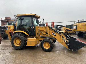 Retroexcavadora Usada 420F 4x4, Modelo 2023, Cargadora de Ruedas con Capacidad de 200 Toneladas, Motor Yanmar, Motor KYB, Equipo de Construcción y Agrícola - Product Image 5