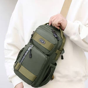 Bolsos Cruzados Modernos para Hombre y Mujer, con Logotipo Personalizado, Material PU, Patrones Geométricos y de Dibujos Animados, con Botón, para Viaje - Product Image 4